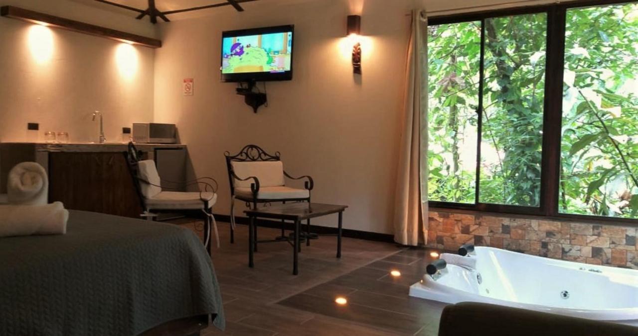 Tropical Suites & Villas La Fortuna Luaran gambar